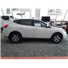 Image 11 : I3 --  2009 NISSAN ROGUE S, White, 146 895 KM