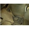 Image 81 : H1 --  2006 FORD F350 SUPER DUTY CREW CAB DUALLY 4X4, White, 249850 Miles