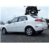 Image 15 : A10 --  2006 CHEVROLET OPTRA 5 LT, White, 226371 KM