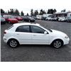 Image 9 : A10 --  2006 CHEVROLET OPTRA 5 LT, White, 226371 KM