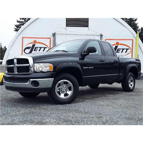 G6 --  2004 DODGE RAM 1500 ST EXT CAB 4X4, Black, 208071 KM