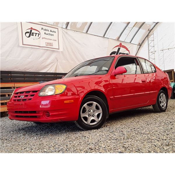 A5 --  2005 HYUNDAI ACCENT GS , Red, 153228 KM