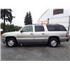 Image 16 : A6 --  2002 GMC YUKON XL 1500 4X4, Grey, 314687 KM 'NO RESERVE"