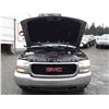 Image 28 : A6 --  2002 GMC YUKON XL 1500 4X4, Grey, 314687 KM 'NO RESERVE"