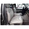 Image 35 : A6 --  2002 GMC YUKON XL 1500 4X4, Grey, 314687 KM 'NO RESERVE"