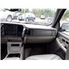 Image 61 : A6 --  2002 GMC YUKON XL 1500 4X4, Grey, 314687 KM 'NO RESERVE"