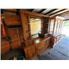 Image 2 : 2 piece Solid wood rustic pine Hutch