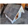 Image 2 : Dog house