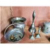 Image 2 : Shelf lot of Metal ornaments (Tea pots)