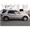 Image 11 : C4 --  2000 MERCEDES ML 55 AMG AWD, Grey, 250208 KM