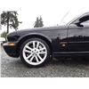 Image 28 : D2 --  2004 JAGUAR XJR, Black, 238696 KM