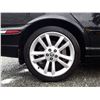 Image 36 : D2 --  2004 JAGUAR XJR, Black, 238696 KM