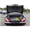 Image 54 : D2 --  2004 JAGUAR XJR, Black, 238696 KM