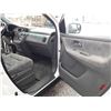 Image 41 : D1 --  2004 HONDA ODYSSEY EX, White, 248507 KM
