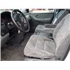 Image 52 : D1 --  2004 HONDA ODYSSEY EX, White, 248507 KM