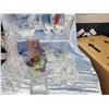 Image 3 : large lot of Glass & Hand blown Vases (Box 5)