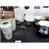 Image 1 : Lot of two table lamps Vases & More (Box 9)