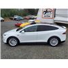 Image 30 : 0A --  2017 TESLA MODEL X AWD, White, 71717 KM  "NO RESERVE"