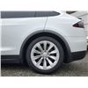 Image 61 : 0A --  2017 TESLA MODEL X AWD, White, 71717 KM  "NO RESERVE"