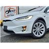 Image 69 : 0A --  2017 TESLA MODEL X AWD, White, 71717 KM  "NO RESERVE"