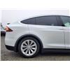 Image 76 : 0A --  2017 TESLA MODEL X AWD, White, 71717 KM  "NO RESERVE"