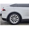 Image 77 : 0A --  2017 TESLA MODEL X AWD, White, 71717 KM  "NO RESERVE"