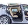 Image 94 : 0A --  2017 TESLA MODEL X AWD, White, 71717 KM  "NO RESERVE"