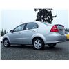 Image 21 : B3 --  2009 PONTIAC G3 WAVE SE, Silver, 85247 KM