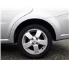 Image 27 : B3 --  2009 PONTIAC G3 WAVE SE, Silver, 85247 KM