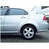 Image 29 : B3 --  2009 PONTIAC G3 WAVE SE, Silver, 85247 KM