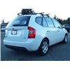 Image 13 : A1 --  2009 KIA RONDO, White, 180434 KM  "NO RESERVE"