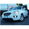 Image 3 : A1 --  2009 KIA RONDO, White, 180434 KM  "NO RESERVE"
