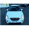 Image 6 : A1 --  2009 KIA RONDO, White, 180434 KM  "NO RESERVE"