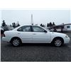 Image 10 : A2 --  2002 NISSAN SENTRA XE, White, 185988 KM  "NO RESERVE"
