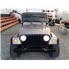 Image 6 : C6A --  2002 JEEP WRANGLER /TJ SPORT 4X4, Grey, 193963 KM