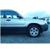 Image 30 : C2 --  2006 SUBARU FORESTER 2.5X AWD, Silver, 260535 KM