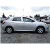 Image 10 : C6 --  2009 TOYOTA MATRIX , Silver, 289605 KM
