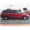 Image 10 : D5 --  2010 CHRYSLER TOWN & COUNTRY TOURING, Red, 305504 KM