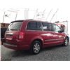 Image 12 : D5 --  2010 CHRYSLER TOWN & COUNTRY TOURING, Red, 305504 KM