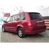 Image 18 : D5 --  2010 CHRYSLER TOWN & COUNTRY TOURING, Red, 305504 KM