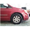 Image 31 : D5 --  2010 CHRYSLER TOWN & COUNTRY TOURING, Red, 305504 KM