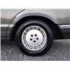Image 24 : B6 --  1985 MERCEDES 500SE, Green, 218256 KM