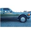 Image 33 : B6 --  1985 MERCEDES 500SE, Green, 218256 KM