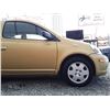 Image 31 : A3 --  2004 TOYOTA ECHO , Gold, 260600 KM