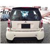 Image 12 : B2 --  2006 SMART FOR TWO  DIESEL, White, 92310 KM