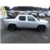 Image 19 : G5 --  2006 HONDA RIDGELINE RT AWD, Silver, 161,459 MILES
