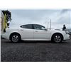 Image 16 : E6 --  2006 PONTIAC GRAND PRIX , White, 205205 KM