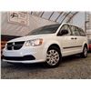 Image 2 : C5 --  2015 DODGE GRAND CARAVAN SE, White, 99047 KM