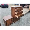 Image 3 : 4 piece Set of bedroom Dressers