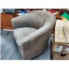 Image 2 : Italian Natuzzi Suede Lounge Chair